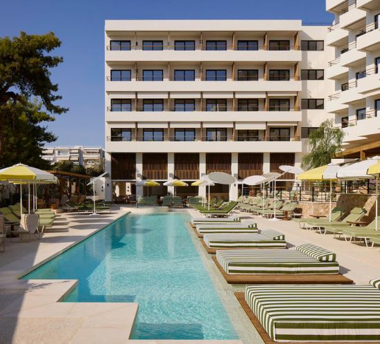 01_ACE-FENIX HOTEL ΓΛYΦΑΔΑ